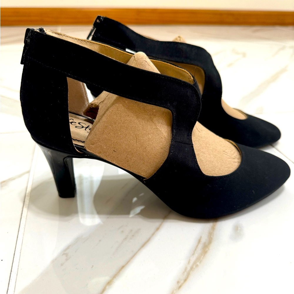 Life stride soft system heels